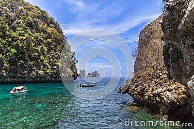 Lo sama bay blue lagoon at phi phi island, krabi Thailand Editorial Stock Photo