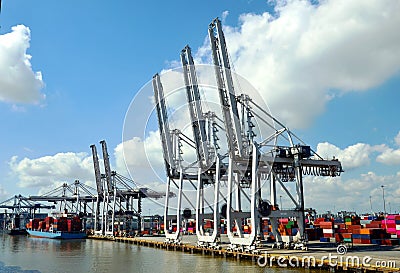 Container ship in the port of Savannah, Georgia Stock Photo