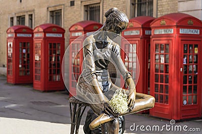 London - March 30: Prima ballerina statue in covent garden with Editorial Stock Photo