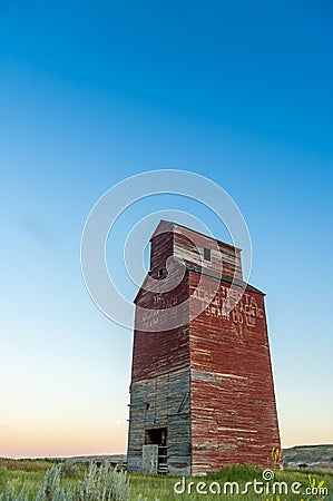 Long abandoned grain elevator Stock Photo