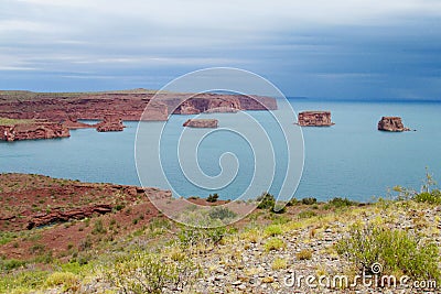 Los gigantes rocks in the lake near El Chocon, Neuquen Stock Photo