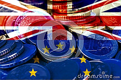 Lots of euro coins with the flags of the United Kingdom and the European Community Stock Photo