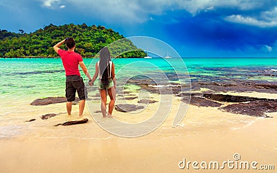 A loving couple enjoying the breathtaking views Editorial Stock Photo