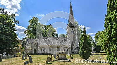 LOWER SLAUGHTER, THE COTSWOLDS, GLOUCESTERSHIRE, ENGLAND Cotswold stone cottages in summer afternoon sunlight Stock Photo