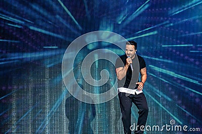 Luis Fonsi singing in Mardi Gras Concert at Universal Studios 33 Editorial Stock Photo