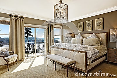 Luxury bedroom interor with scenic view from deck Stock Photo