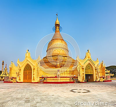 Maha Wizaya pagoda in Yangon. Myanmar. Stock Photo