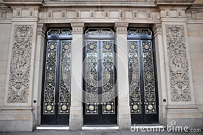 The main doors of leeds town hall with ornate columns and carving Stock Photo