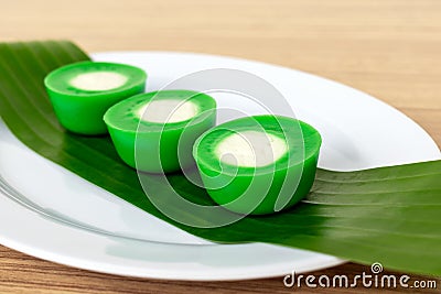 Malaysian Dessert kuih Nona Manis pandan flavor cake Stock Photo