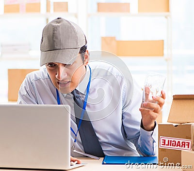 Male employee working in box delivery relocation service Stock Photo