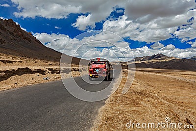Manali-Leh road in Indian Himalayas with lorry. Ladakh, India Stock Photo