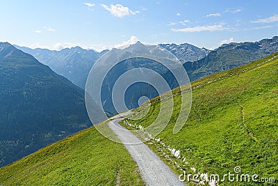 Many walks and interesting views on the way to the Stubnerkogel peak in the Austrian Alps Stock Photo