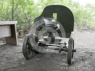 Maxim machine gun. Water cooling of the barrel. box for machine gun ammunition. weapons of the second world war. Green camouflage Stock Photo