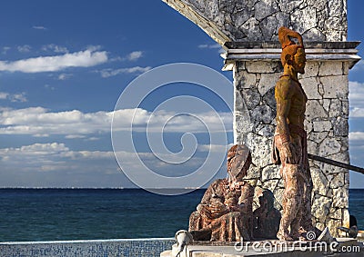 Cross Breeding Monument Aztec Warrior Mayan Woman Cozumel Mexico Waterfront Editorial Stock Photo
