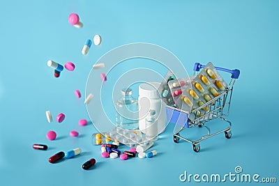 Medicine capsules medicinal pills shopping medicine Creative idea for health care Stock Photo