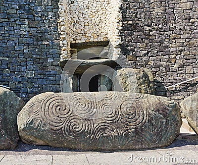 Megalithic Passage Tomb, Newgrange, Ireland Stock Photo