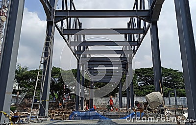 Megastructure on process Editorial Stock Photo