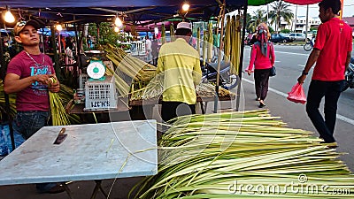 Pasar Malam jual daun ketupat Editorial Stock Photo