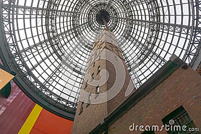 Melbourne Buildings, Large high glass and steel dome Stock Photo