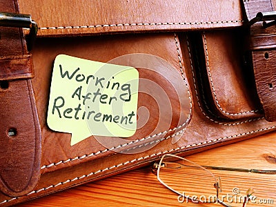 Memo working after retirement on the briefcase Stock Photo