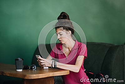 Mental health services, Online therapist-led emotional fitness classes and one-on-one therapy. Young Latina woman using Stock Photo