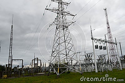 Metal transmission line with the components of the electric network, the system of power equipment for the transmission of electri Stock Photo