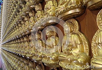 Meun Buddhasukkhavadi Hall with the thousands of small Buddha images. Stock Photo