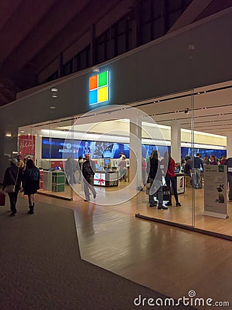 Microsoft Store, Black Friday Shopping on Thanksgiving 2017 Editorial Stock Photo