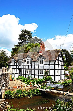 Millstream cottage, Eardisland. Editorial Stock Photo