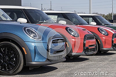 Mini Hardtop display at a dealership. MINI offers cars in Countryman, Hardtop 2 or 4 Door, Convertible and Clubman models Editorial Stock Photo