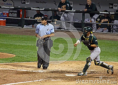 MLB Baseball - Catcher Suzuki Throwing to 2nd Base Editorial Stock Photo