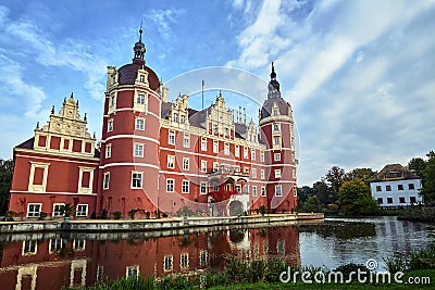 Moat, New Castle and Old Castle in the park Muskauer Stock Photo