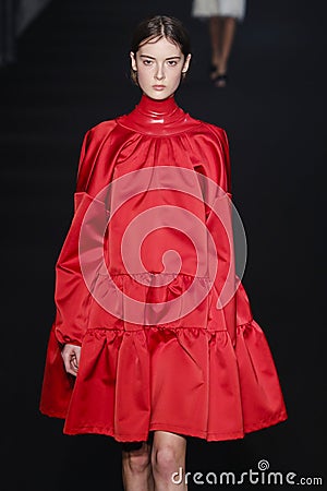 A model walks the runway at the N.21 Fall/Winter 2019-2020 fashion show during Milan Fashion Week Editorial Stock Photo