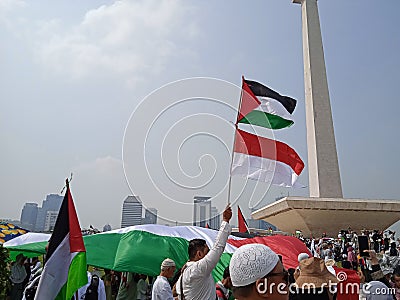 Monas Central Jakarta Indonesia 05 November 2023- Free Palestine, an interfaith solidarity action for Palestine. Editorial Stock Photo
