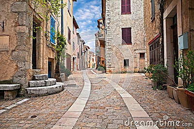 Mons, Var, Provence, France: cityscape of the ancient village Stock Photo