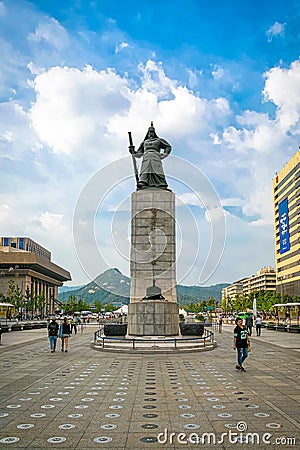 Monument to the Korean military commander Li Yi sun-Shin in Seoul Editorial Stock Photo