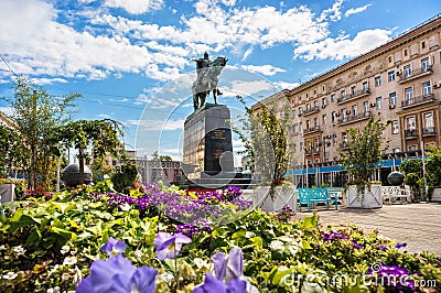 Monument to Yuri Dolgoruky in the square in front of the building of the Government of Moscow Stock Photo