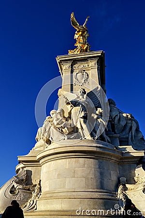 Monuments and people, tourist in front of Buckingham Palace. Editorial Stock Photo