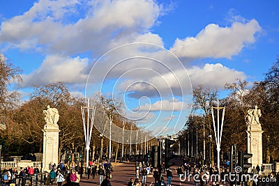Monuments and people, tourist in front of Buckingham Palace. Editorial Stock Photo