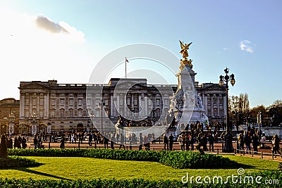 Monuments and people, tourist in front of Buckingham Palace. Editorial Stock Photo