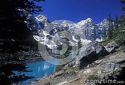Moranie Lake and Valley of Ten Peaks, Banff National Park, Alberta, Canada Stock Photo