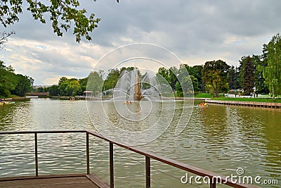 Moscow, Russia - august 12, 2019: Fountain Golden spike at VDNKh in Moscow Editorial Stock Photo