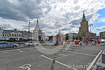 MOSCOW, RUSSIA - 17.06.2015. Free Parking near Kazansky railway station Editorial Stock Photo
