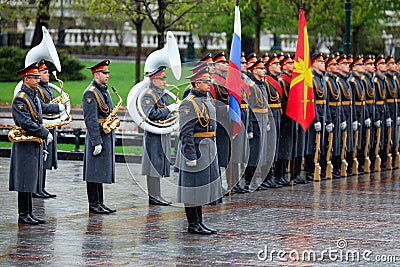 MOSCOW, RUSSIA - MAY 08, 2017: Soldiers of The Honor Guard of the 154 Preobrazhensky Regiment. Rainy and snowy view. Alexander Ga Editorial Stock Photo