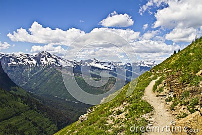 Mountain hiking trail in Glacier National Park, Montana, USA Stock Photo