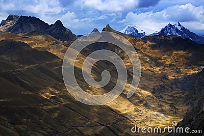 Mountain landscape in Cordiliera Huayhuash Stock Photo