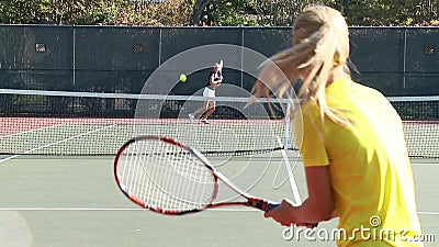 Mouvement lent de plein de cour jeu de tennis Mouvement lent de plein de cour jeu de tennis
