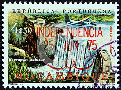 MOZAMBIQUE - CIRCA 1975: A stamp printed in Mozambique from the `Independence` issue shows Salazar Barrage, circa 1975. Editorial Stock Photo