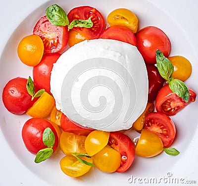 Mozzarella con pomodorini gialli e rossi healthy food Stock Photo