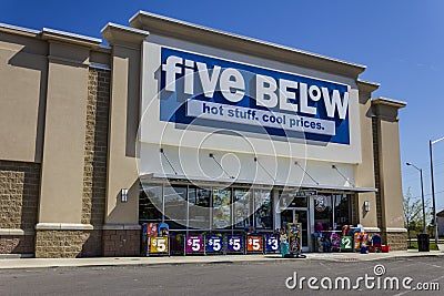 Muncie, IN - Circa August 2016: Five Below Retail Store. Five Below is a chain that sells products that cost up to $5 VI Editorial Stock Photo